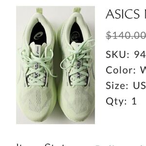 ASICS Novablast 5 Sneakers in Whisper Green